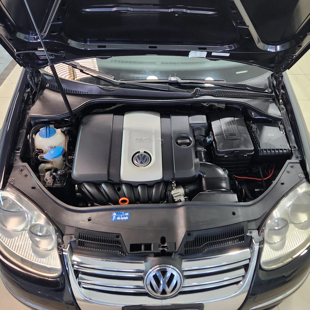 VW Vento 2007 4x2 NAFTA Miniatura 21