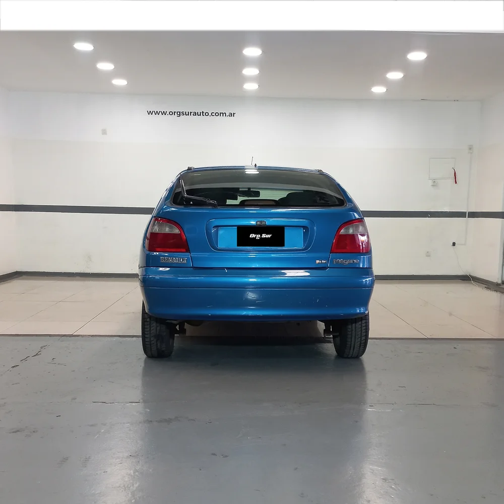 RENAULT Mégane 2005 4x2 NAFTA Miniatura 6