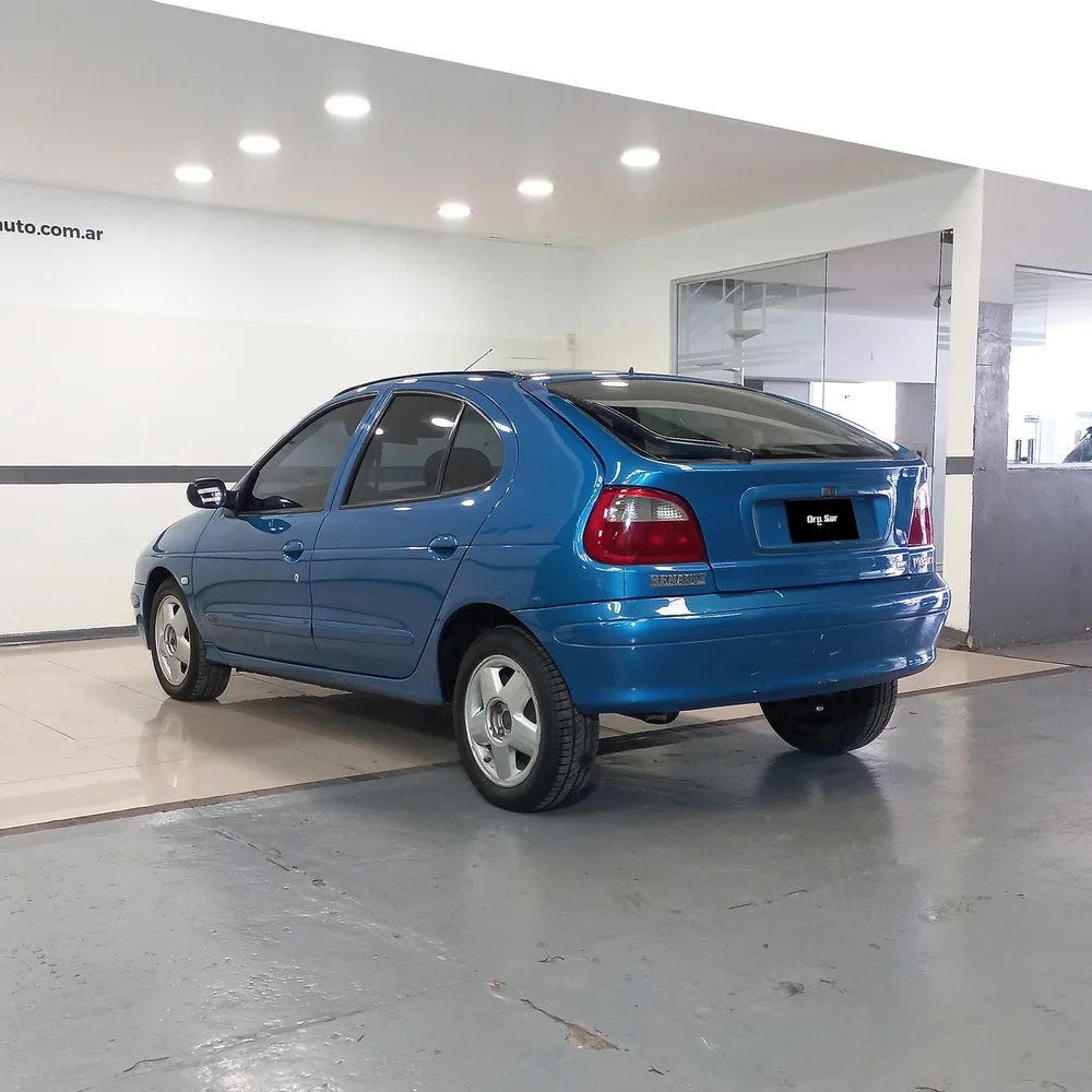 RENAULT Mégane 2005 4x2 NAFTA Miniatura 7