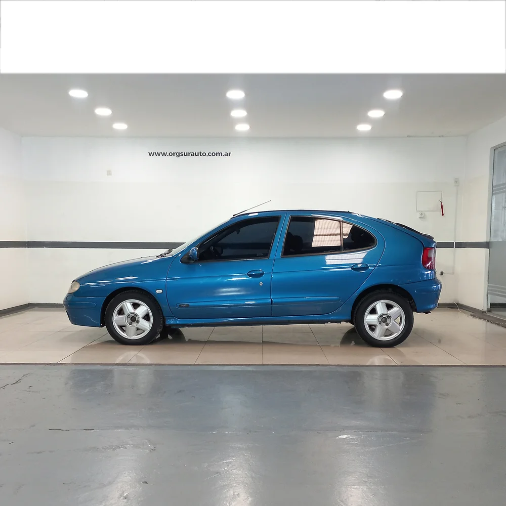 RENAULT Mégane 2005 4x2 NAFTA Miniatura 8