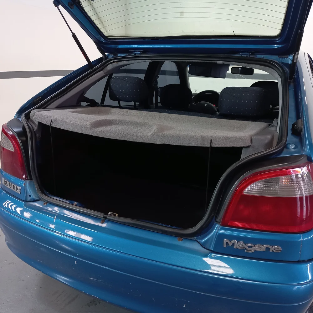 RENAULT Mégane 2005 4x2 NAFTA Miniatura 9