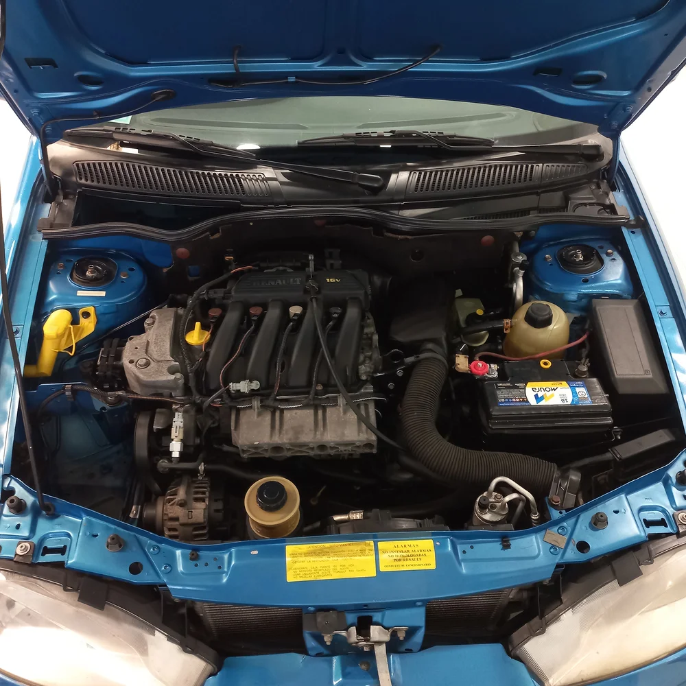 RENAULT Mégane 2005 4x2 NAFTA Miniatura 20
