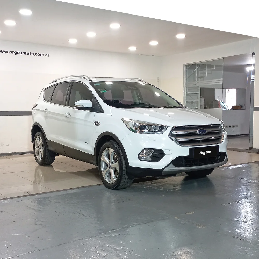 FORD Kuga 2018 4x4 NAFTA Miniatura 3