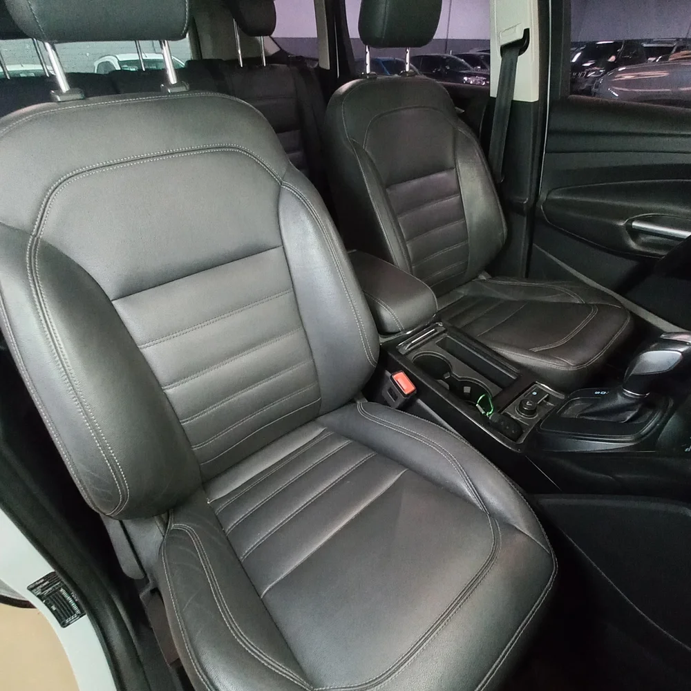 FORD Kuga 2018 4x4 NAFTA Miniatura 17