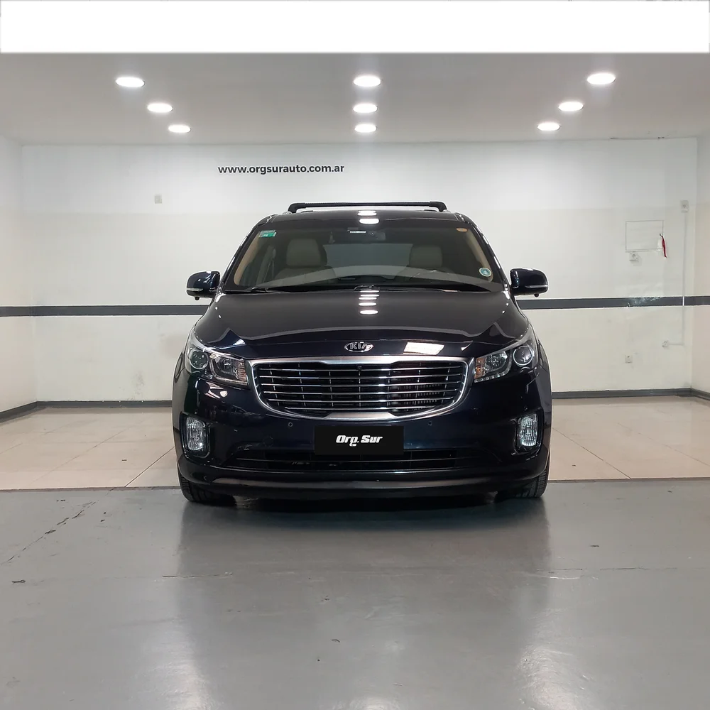 KIA Carnival 2016 4x2 DIESEL Miniatura 2