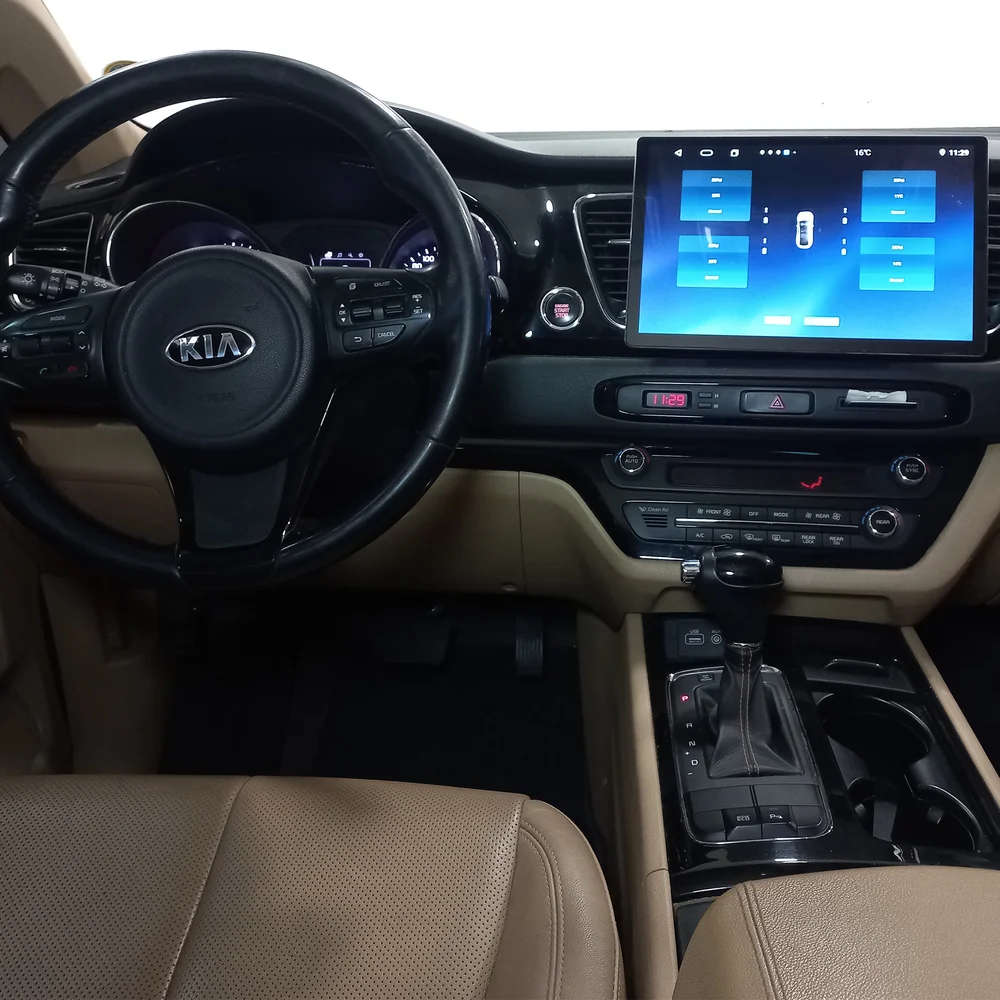 KIA Carnival 2016 4x2 DIESEL Miniatura 16