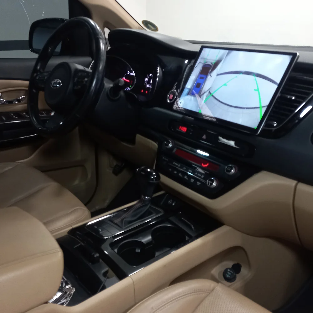 KIA Carnival 2016 4x2 DIESEL Miniatura 17