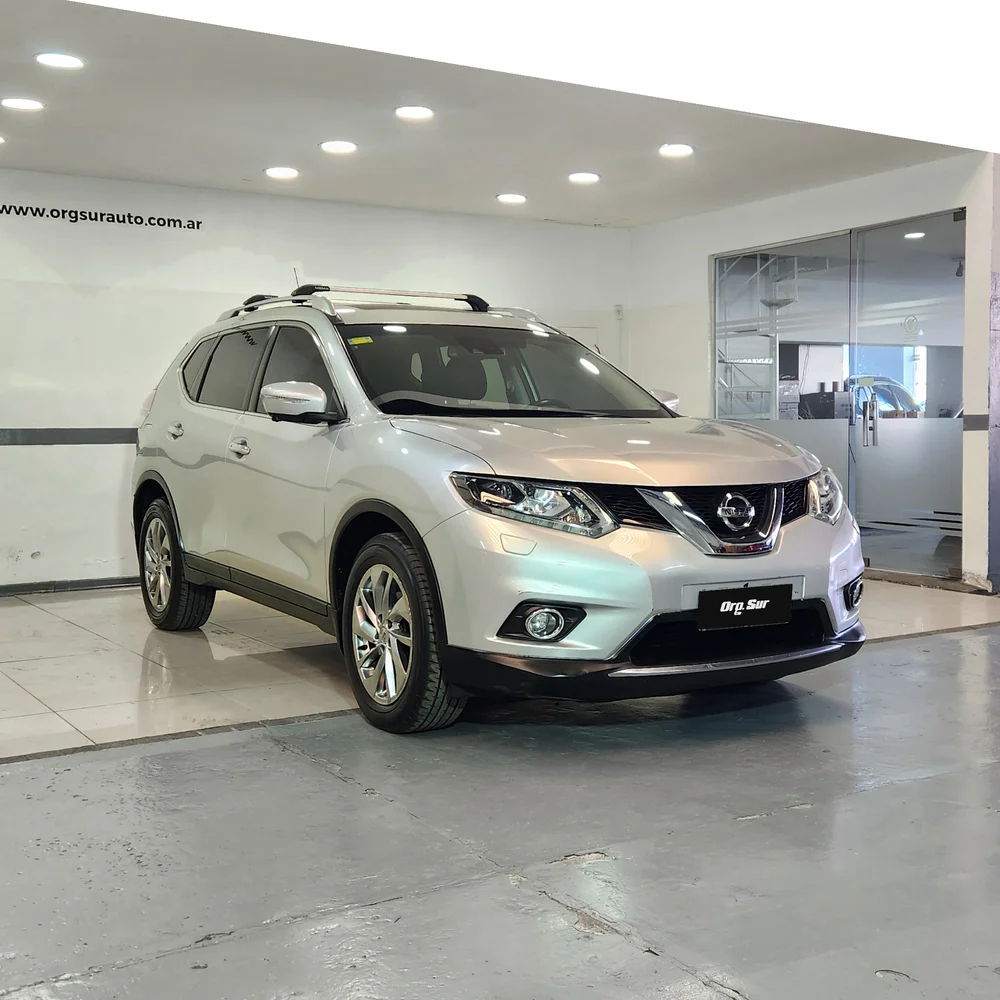 NISSAN X-Trail 2018 4x4 NAFTA Miniatura 3