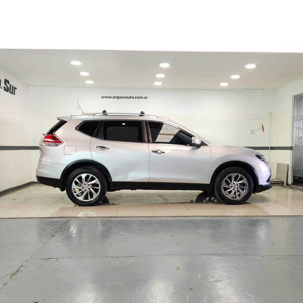 NISSAN X-Trail 2018 4x4 NAFTA Miniatura 4