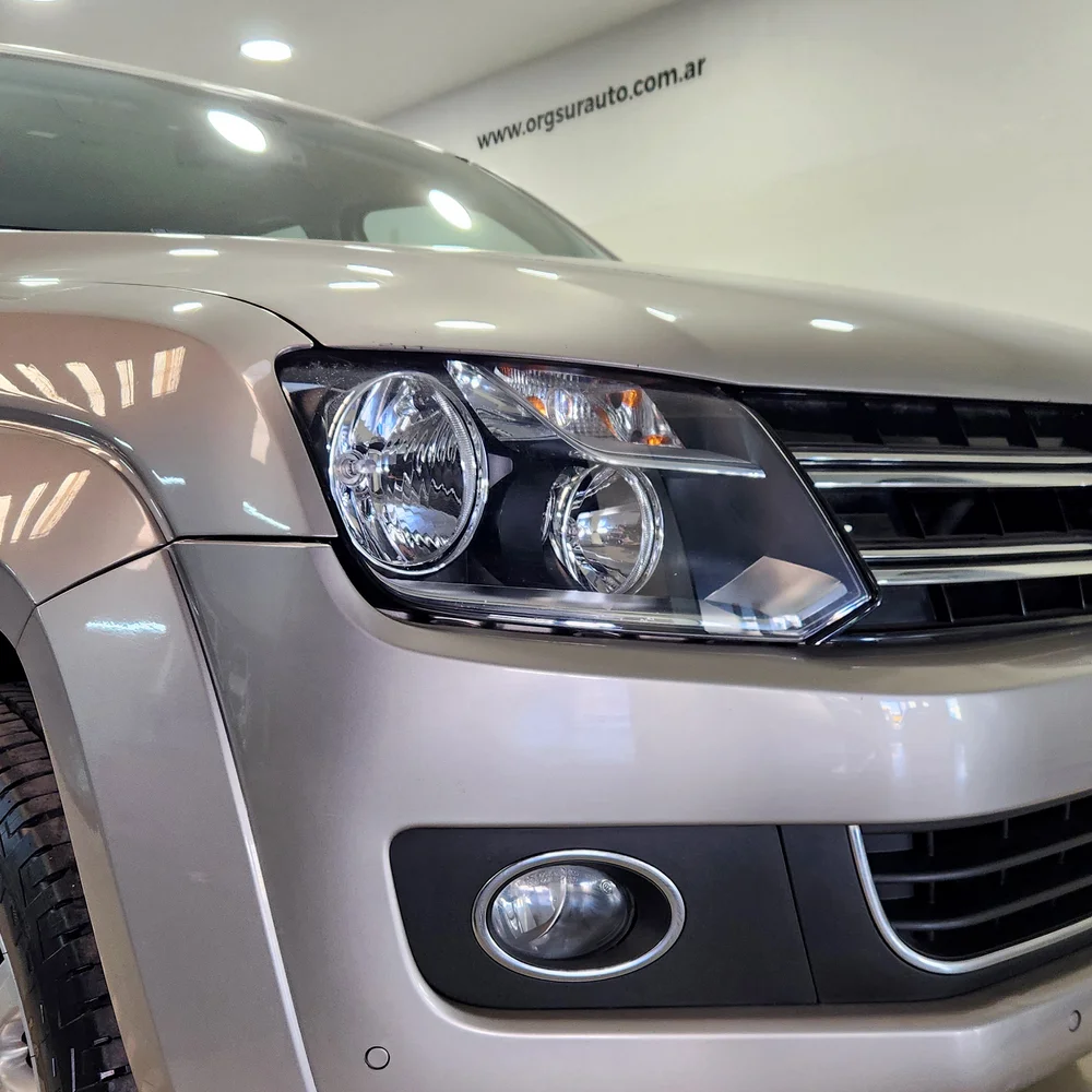 VW Amarok 2016 4x4 DIESEL Miniatura 10