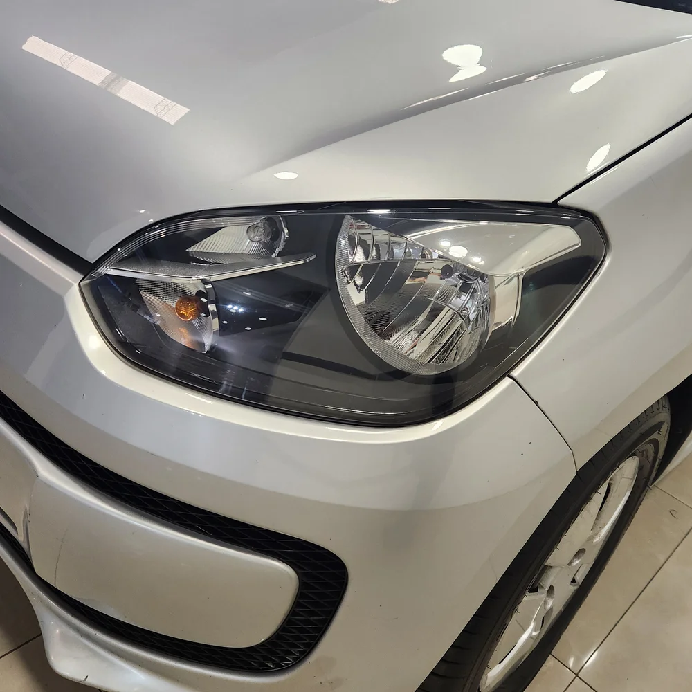 VW Up 2015 4x2 NAFTA Miniatura 11
