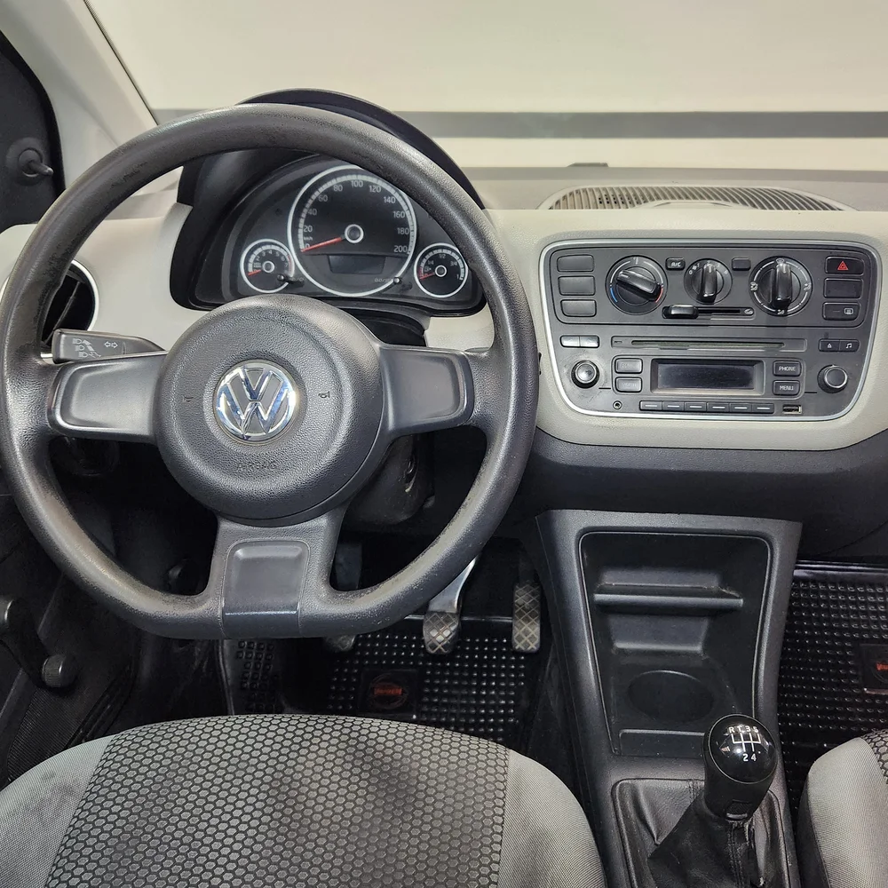 VW Up 2015 4x2 NAFTA Miniatura 16