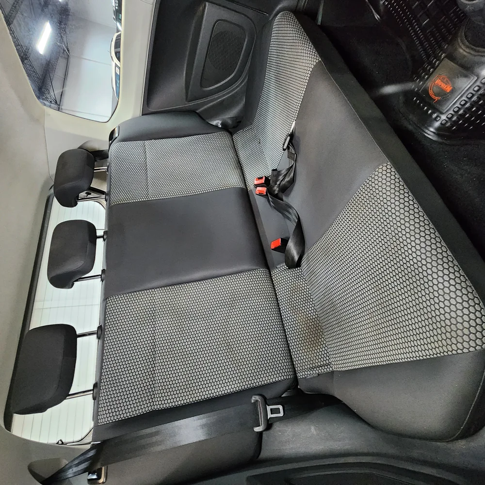 VW Up 2015 4x2 NAFTA Miniatura 19