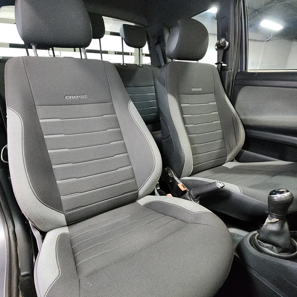 VW Saveiro 2019 4x2 NAFTA Miniatura 18