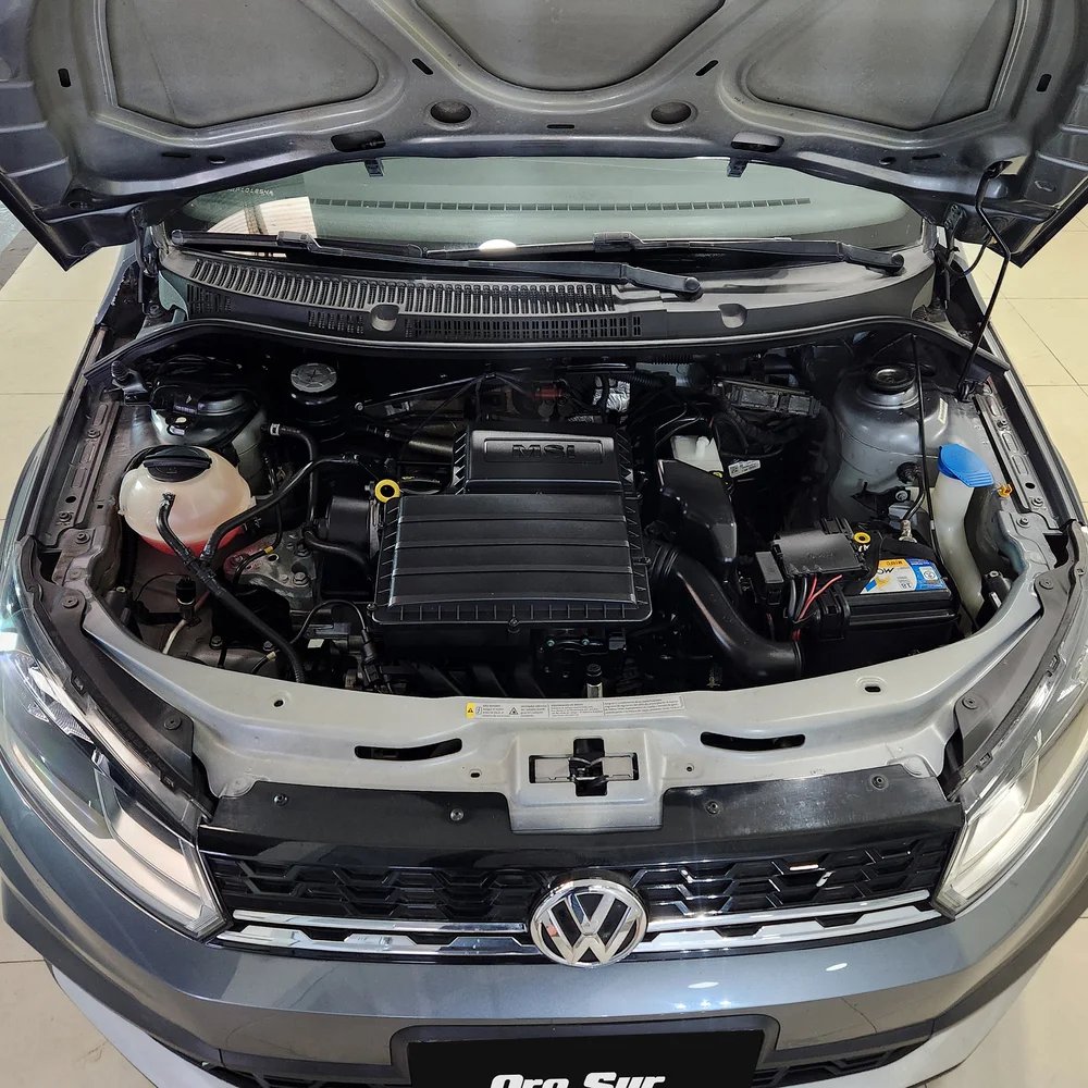 VW Saveiro 2019 4x2 NAFTA Miniatura 20