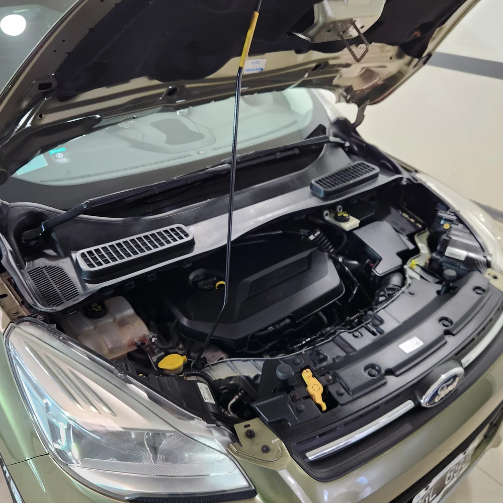 FORD Kuga 2014 4x2 NAFTA Miniatura 21