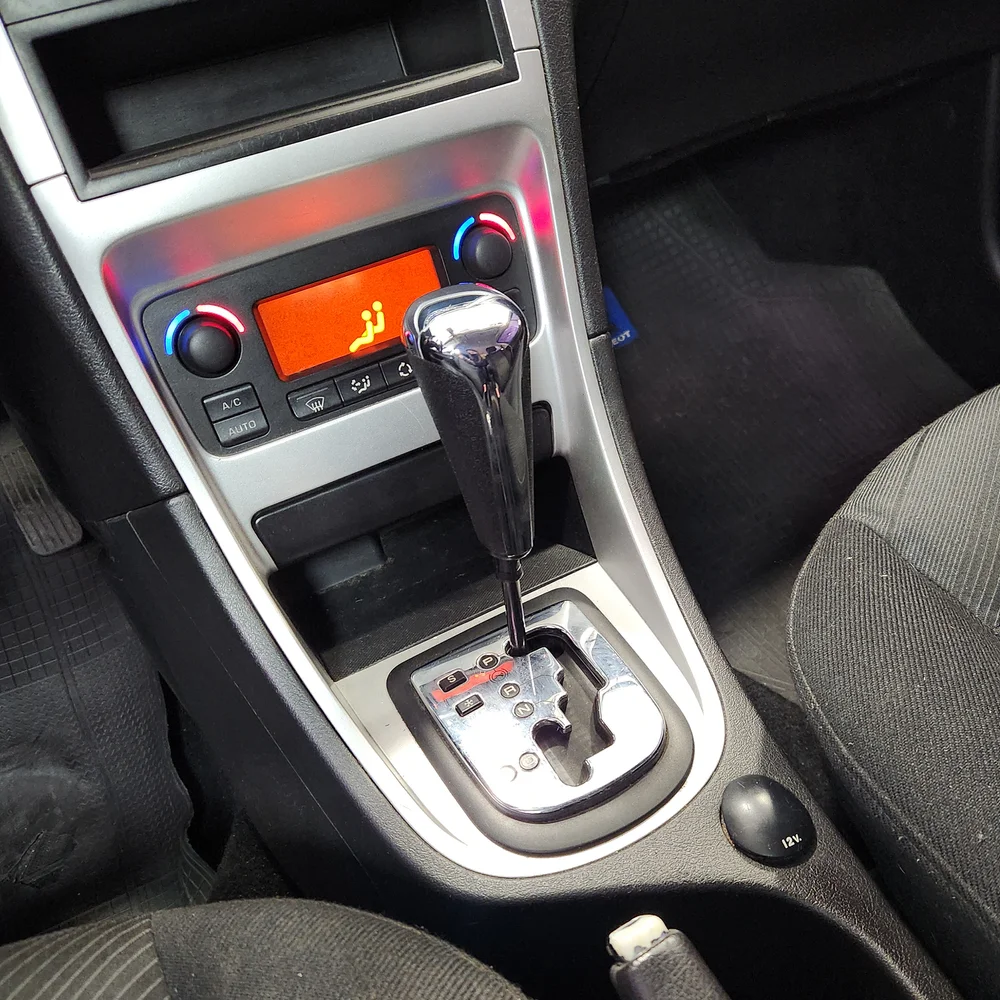 PEUGEOT 307 2008 4x2 NAFTA Miniatura 14