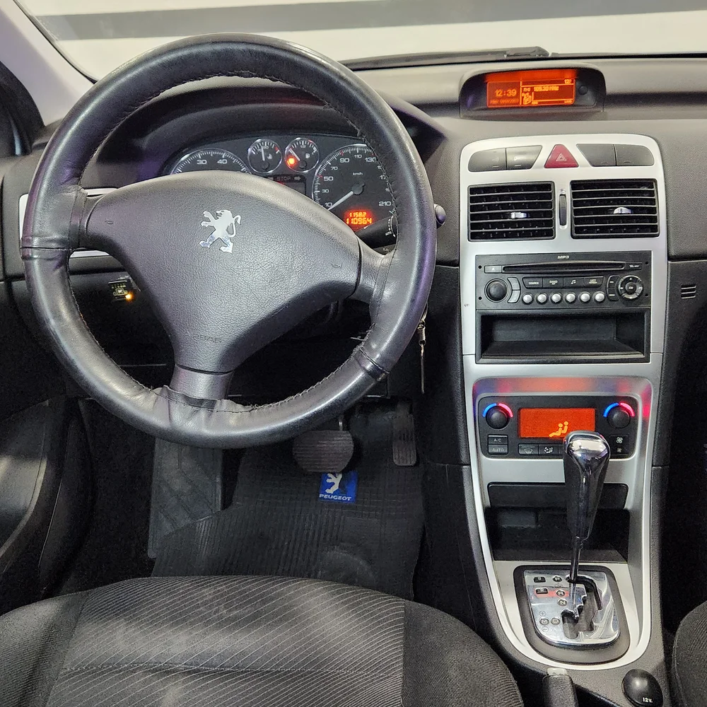 PEUGEOT 307 2008 4x2 NAFTA Miniatura 15