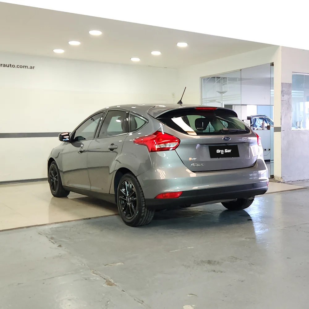 FORD Focus III 2019 4x2 NAFTA Miniatura 7