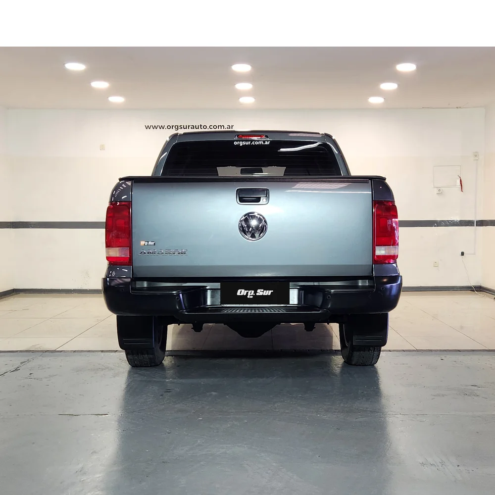 VW Amarok 2023 4x2 DIESEL Miniatura 6