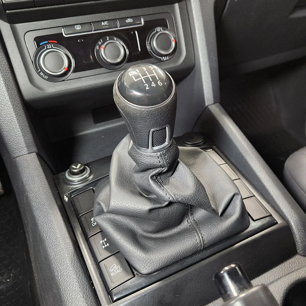 VW Amarok 2023 4x2 DIESEL Miniatura 14