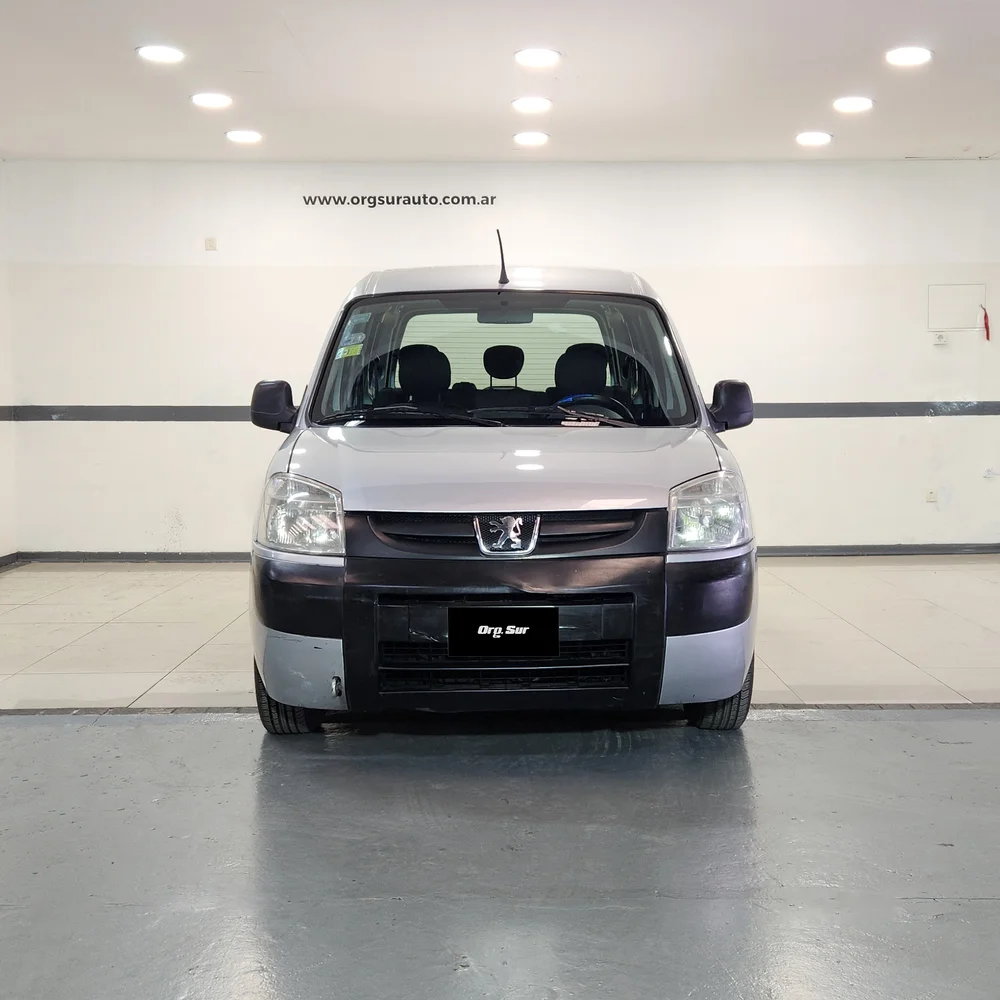 PEUGEOT Partner 2013 4x2 GNC Miniatura 2