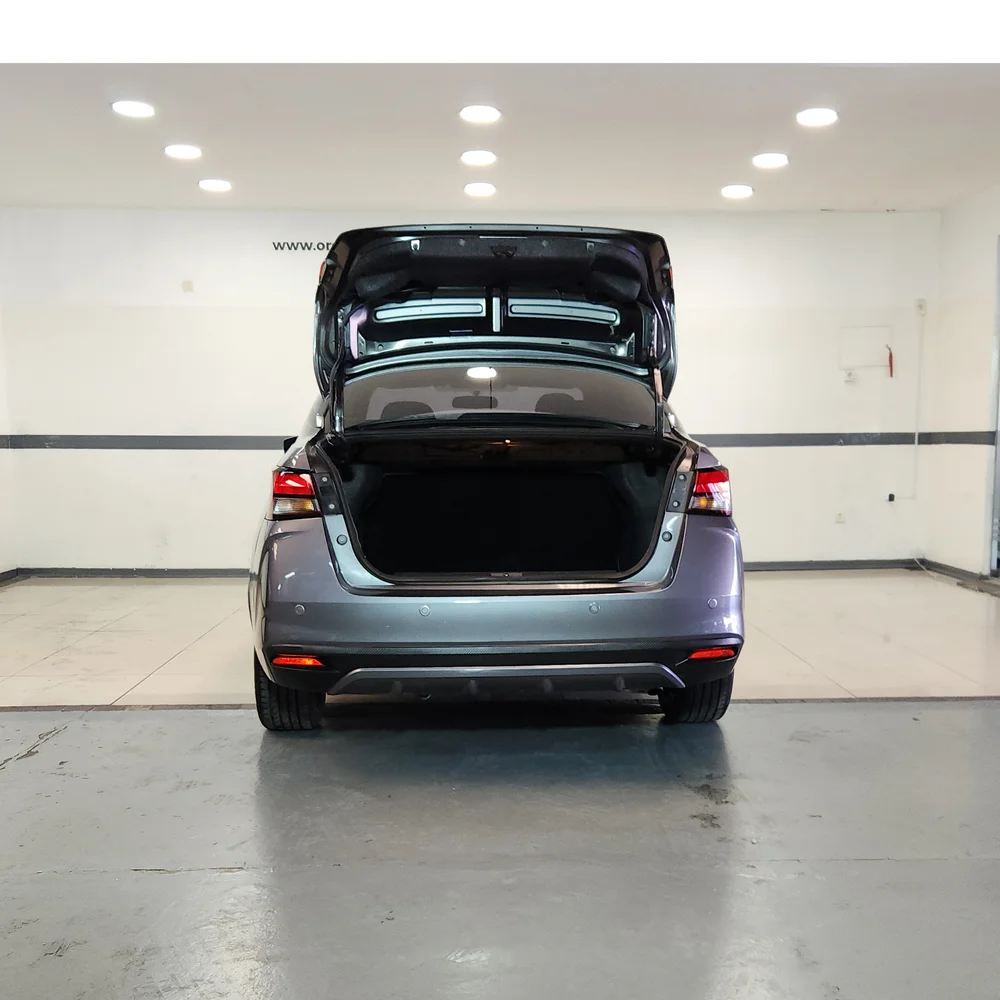 NISSAN Versa 2022 4x2 NAFTA Miniatura 10