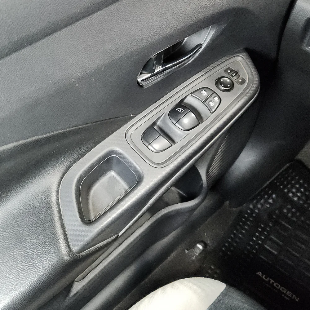 NISSAN Versa 2022 4x2 NAFTA Miniatura 15