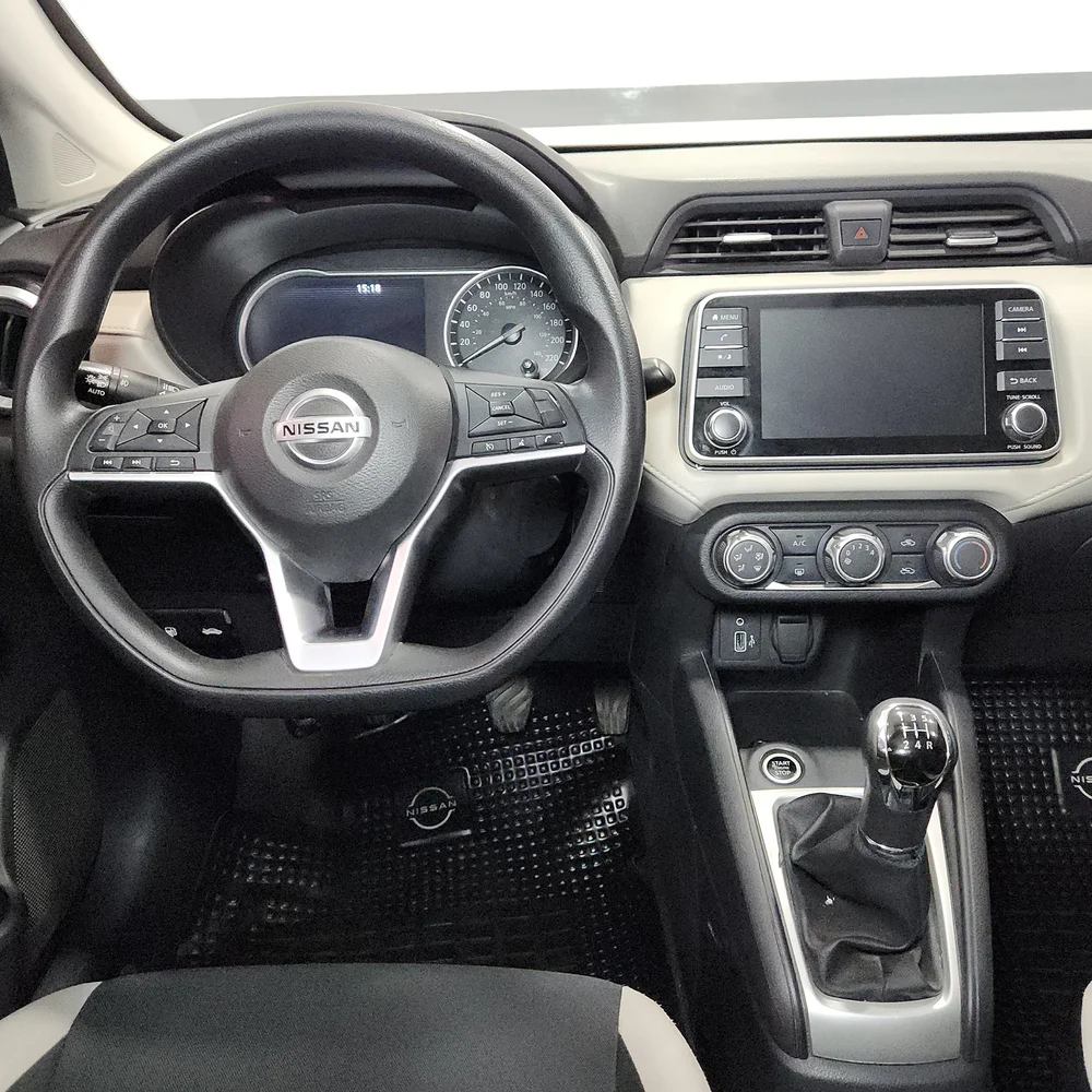 NISSAN Versa 2022 4x2 NAFTA Miniatura 18