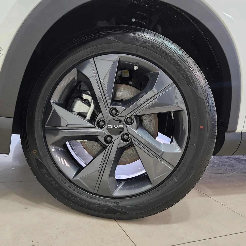 BAIC X55 II Hybrid 2026 4x2 HIBRIDO Miniatura 25